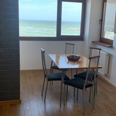 Rent of a comfortable furnished 3-room apartment, 75 m², Faleza Nord, Constanța, Romania